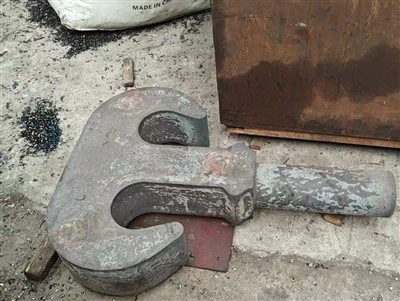 Крюки и детали для кранов на заказ: услуги по изготовлению и ремонту зубьев шестерен